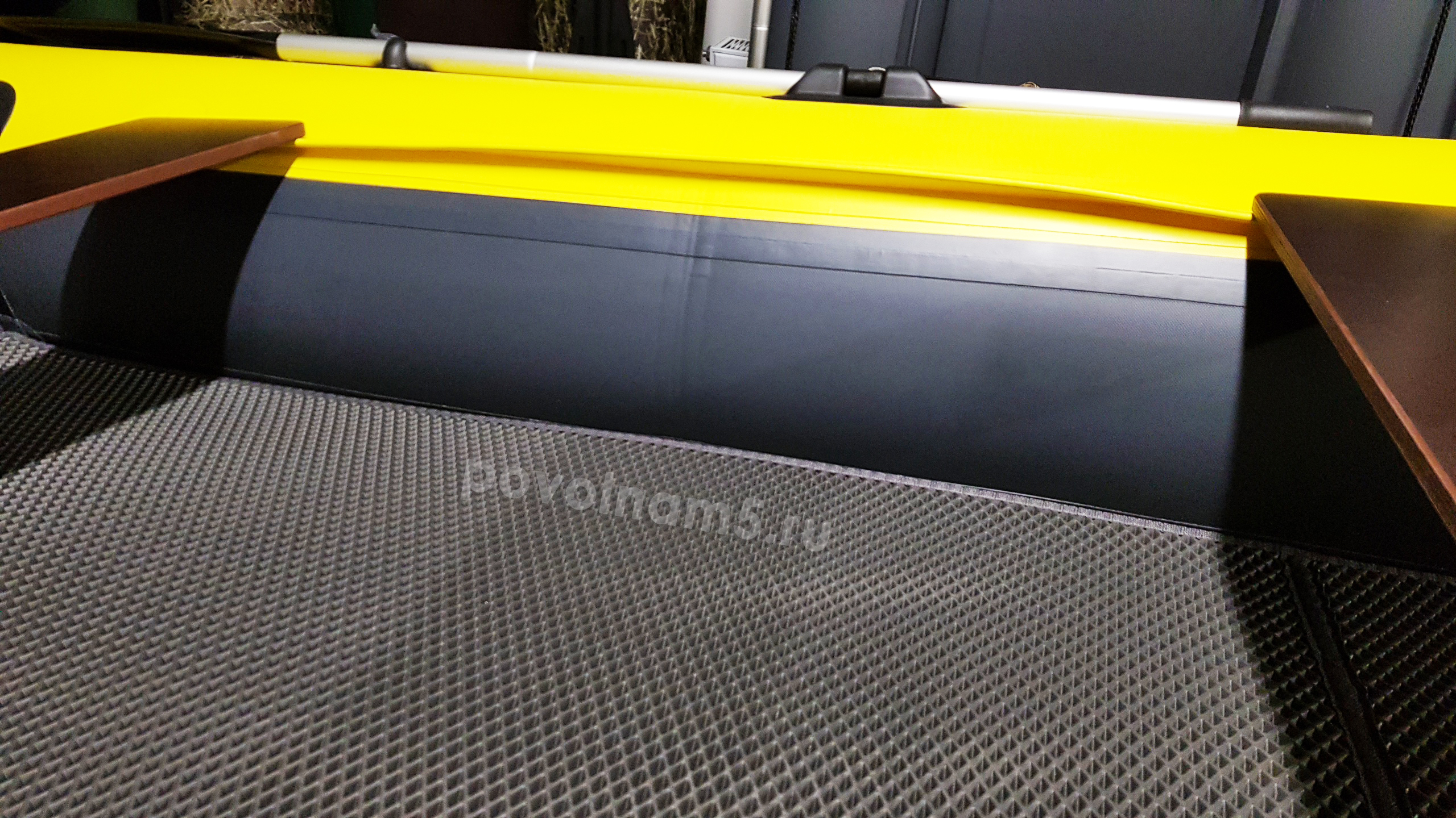 Коврик ЭВА для лодки Compas 350